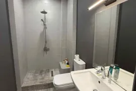 იყიდება ბინა, 2 ოთახიანი, ძველი აშენებული, თბილისი, ვაკე