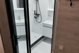 ქირავდება ბინა დღიურად, 1 ოთახიანი, ახალი აშენებული, ბათუმი, ხიმშიაშვილის უბანი