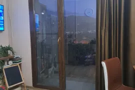 იყიდება ბინა, 4 ოთახიანი, ძველი აშენებული, თბილისი, გლდანი