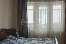 იყიდება ბინა, 3 ოთახიანი, ძველი აშენებული, თბილისი, ვარკეთილი