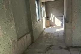 იყიდება ბინა, 4 ოთახიანი, ძველი აშენებული, თბილისი, სამგორი