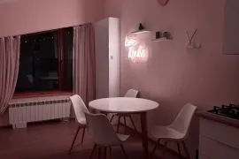 ქირავდება ბინა, 2 ოთახიანი, ახალი აშენებული, ბორჯომი, ბაკურიანი