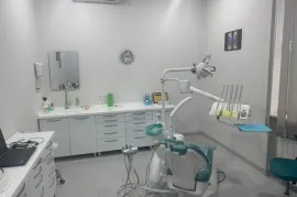 იყიდება, უნივერსალური კომერციული  ფართი, აღმაშენებლის დასახლება