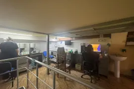 იყიდება, უნივერსალური კომერციული  ფართი, აღმაშენებლის დასახლება