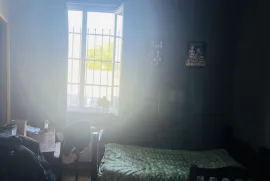 Apartment for sale, 4 Room, Old building, Tbilisi, Vera