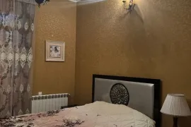 Аренда, 4 Kомнатная, Новостройка, Кутаиси, Город-музей