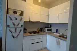 იყიდება სახლი, 2 ოთახიანი, თბილისი, საბურთალო