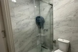 იყიდება ბინა, 2 ოთახიანი, ახალი აშენებული, ბათუმი, აეროპორტის უბანი