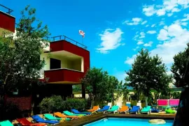 იყიდება სახლი, 10 ოთახიანი, თბილისი, დიდი დიღომი