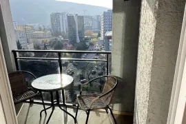 ქირავდება ბინა დღიურად, 2 ოთახიანი, ახალი აშენებული, თბილისი, ორთაჭალა