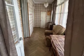 Apartment for sale, 3 Room, Old building, Tbilisi, Chugureti