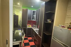 Продается квартира, 2 Kомнатная, Старое здание, Тбилиси, Варкетили