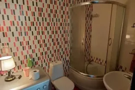 იყიდება ბინა, 3 ოთახიანი, ახალი აშენებული, ბათუმი