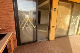 იყიდება სახლი, 11 ოთახიანი, თბილისი, დიდი დიღომი