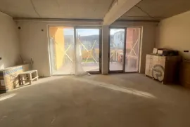 იყიდება სახლი, 11 ოთახიანი, თბილისი, დიდი დიღომი