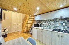 ქირავდება ბინა, 2 ოთახიანი, ძველი აშენებული, თბილისი, ჩუღურეთი