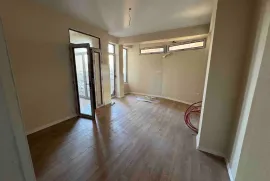 Аренда, 4 Kомнатная, Новостройка, Тбилиси, vake