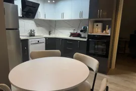 Продается квартира, 4 Kомнатная, Новостройка, Батуми