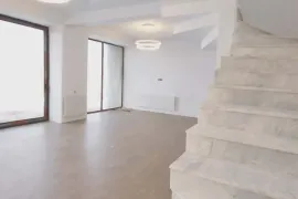 იყიდება სახლი, 6 ოთახიანი, მცხეთა, საგურამო