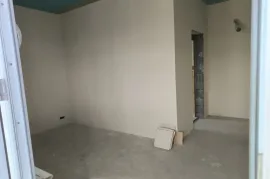 იყიდება სახლი, 6 ოთახიანი, ბათუმი