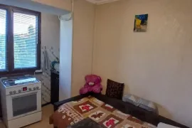 ქირავდება ბინა, 1.5 ოთახიანი, ძველი აშენებული, თბილისი, თემქა