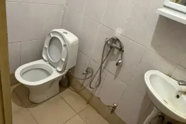 Аренда, 3 Kомнатная, Старое здание, Тбилиси, Дидубе