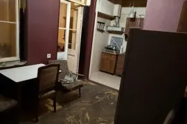Аренда, 3 Kомнатная, Старое здание, Тбилиси, Дидубе