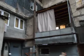 იყიდება ბინა, 4 ოთახიანი, ძველი აშენებული, თბილისი, ნაძალადევი