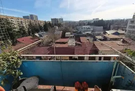 იყიდება ბინა, 3 ოთახიანი, ძველი აშენებული, თბილისი, დიდუბე