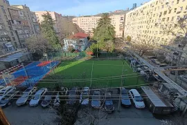 იყიდება ბინა, 3 ოთახიანი, ძველი აშენებული, თბილისი, დიდუბე