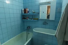 იყიდება ბინა, 3 ოთახიანი, ძველი აშენებული, თბილისი, დიდუბე