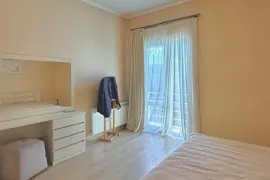 ქირავდება სახლი, 10 ოთახიანი, თბილისი, დიღომი 1-9