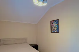 ქირავდება სახლი, 10 ოთახიანი, თბილისი, დიღომი 1-9