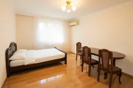 Аренда, 1 Kомнатная, Старое здание, Тбилиси, Ортачала