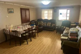 იყიდება სახლი, 5 ოთახიანი, თბილისის შემოგარენი, წყნეთი