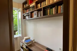 იყიდება სახლი, 5 ოთახიანი, თბილისის შემოგარენი, წყნეთი