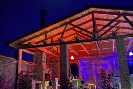 იყიდება სახლი, 8 ოთახიანი, მცხეთა, მუხრანი