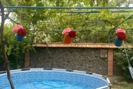 იყიდება სახლი, 8 ოთახიანი, მცხეთა, მუხრანი