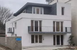 Продается Дом, 6 Kомнатная, Тбилиси, Vazisubani