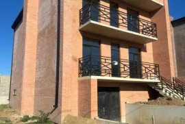 Продается Дом, 10 Kомнатная, Мцхетский район, Saguramo