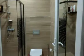 გირავდება ბინა, 3 ოთახიანი, ახალი აშენებული, თბილისი, საბურთალო