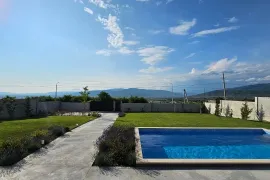 იყიდება სახლი, 7 ოთახიანი, მცხეთა, საგურამო