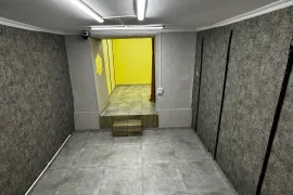 იყიდება, უნივერსალური კომერციული  ფართი, ვარკეთილი