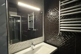 იყიდება ბინა, 3 ოთახიანი, ახალი აშენებული, ბათუმი