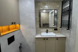 იყიდება ბინა, 2 ოთახიანი, ახალი აშენებული, თბილისი, საბურთალო