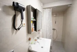 Аренда, 2 Kомнатная, Старое здание, Кутаиси, Поселок Агмашенебели