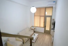 Аренда, 2 Kомнатная, Старое здание, Кутаиси, Поселок Агмашенебели