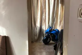 იყიდება ბინა, 3 ოთახიანი, ძველი აშენებული, თბილისი, საბურთალო