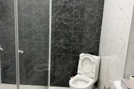 იყიდება ბინა, 1 ოთახიანი, ახალი აშენებული, ბათუმი, აღმაშენებლის უბანი