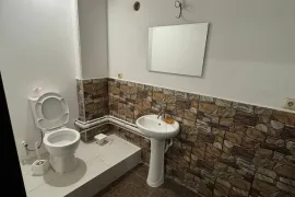 ქირავდება, მთლიანი შენობა, ძველი ბათუმის უბანი